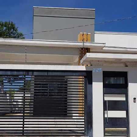 Casa Ampla E Confortavel Proximo Ao Centro Corumbá Eksteriør billede